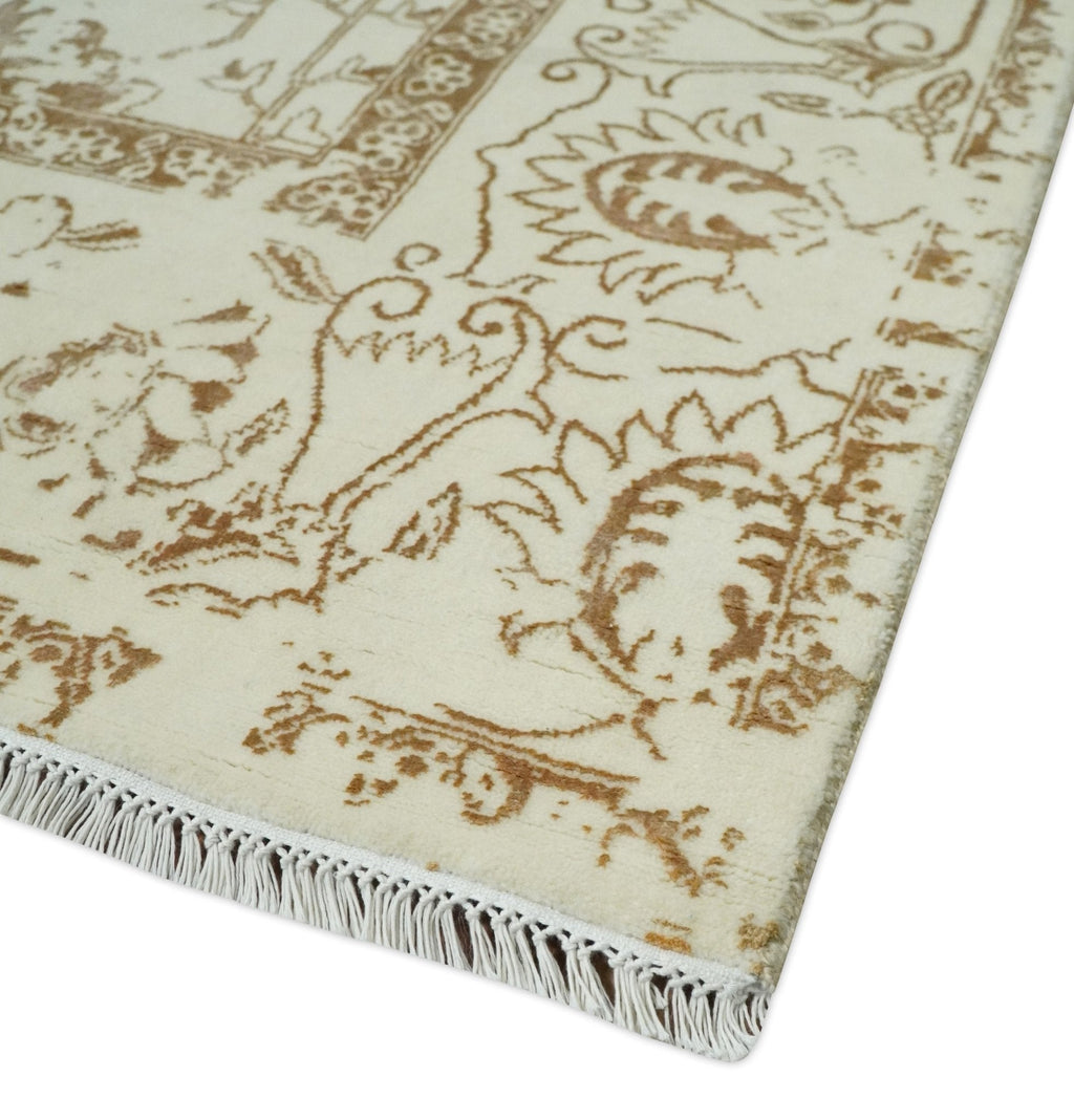 9x12 Fine Hand Knotted Beige and Brown Traditional Vintage Style Wool and Silk Rug